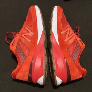 Brand new , New balances. Great condition.